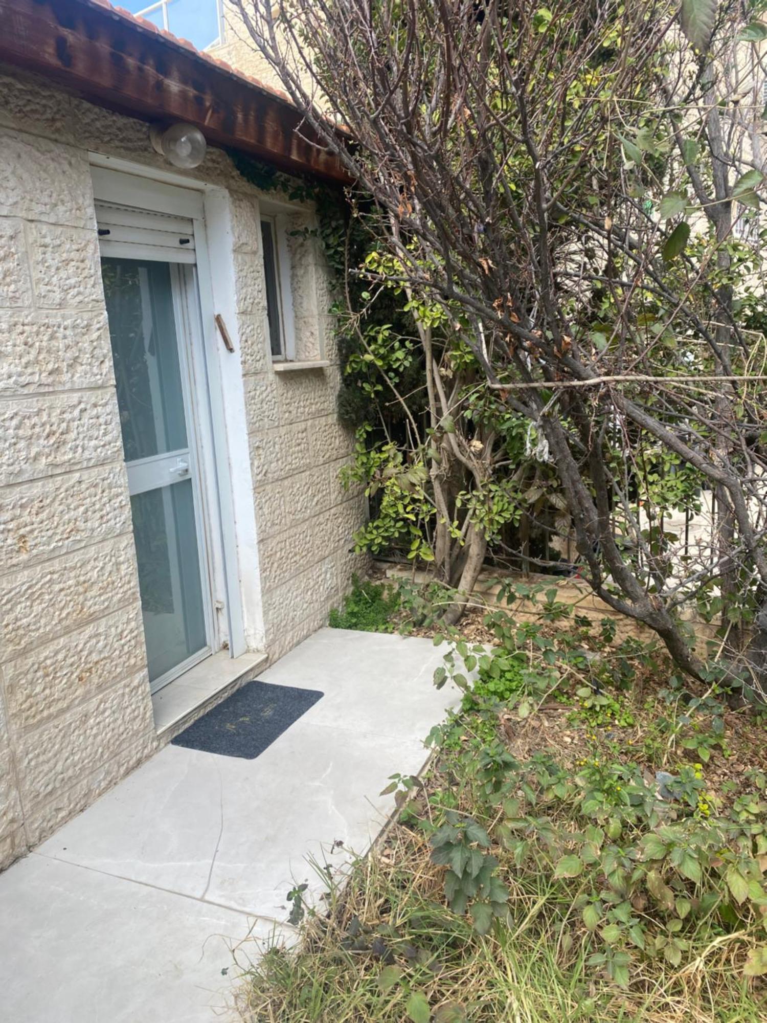 Ma'ale Adumimדירת גן מרווחת במיקום מעולה עם נטפליקס חינמי公寓 外观 照片